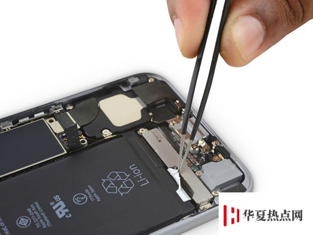 为什么 iPhone 始终没有增加电池容量延长续航时间？